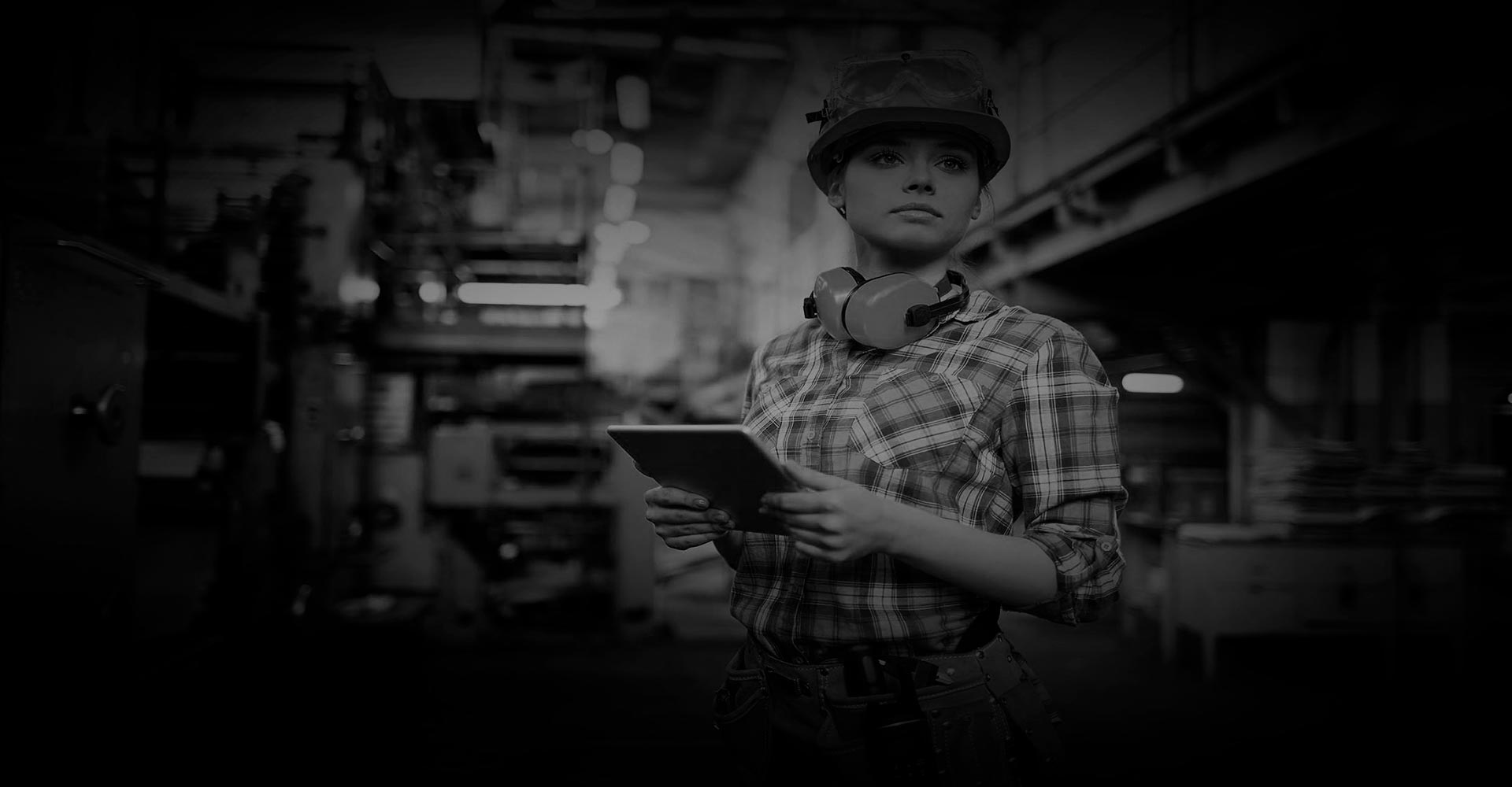 Servicios de Optimización de Procesos Industriales. Desarrollo de Operaciones en Flotas de Transporte. Implementación Computarizada de Tecnología Ambiental Sostenible.